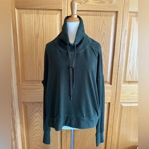 Sweatty Betty Harmonise Fleece Sweatshirt - Olive